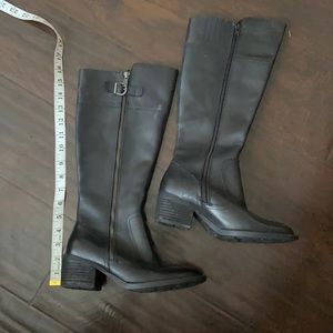 Brand new leather riding boots